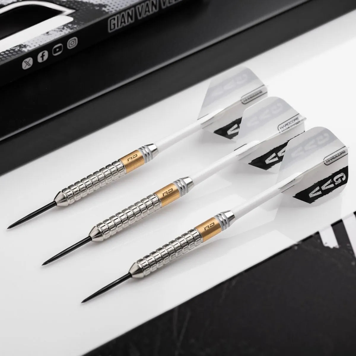 Red Dragon Gian van Veen SE Brass Steel Tip Darts - view 7